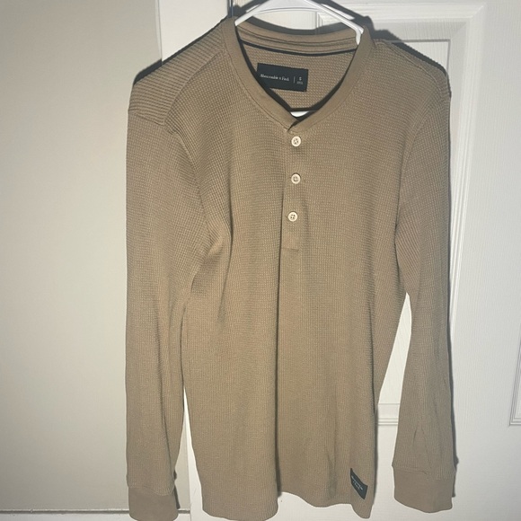 Abercrombie & Fitch Waffle Knit Thermal Henley - Picture 1 of 1